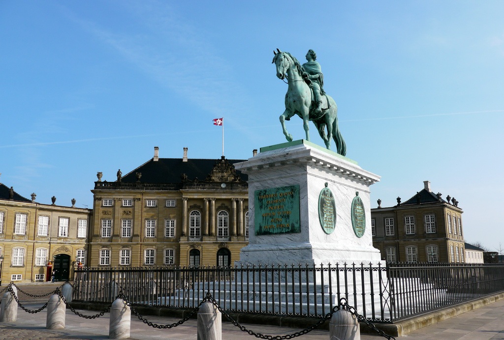 Estatua de Federico V. Palacio de Amalienborg 9