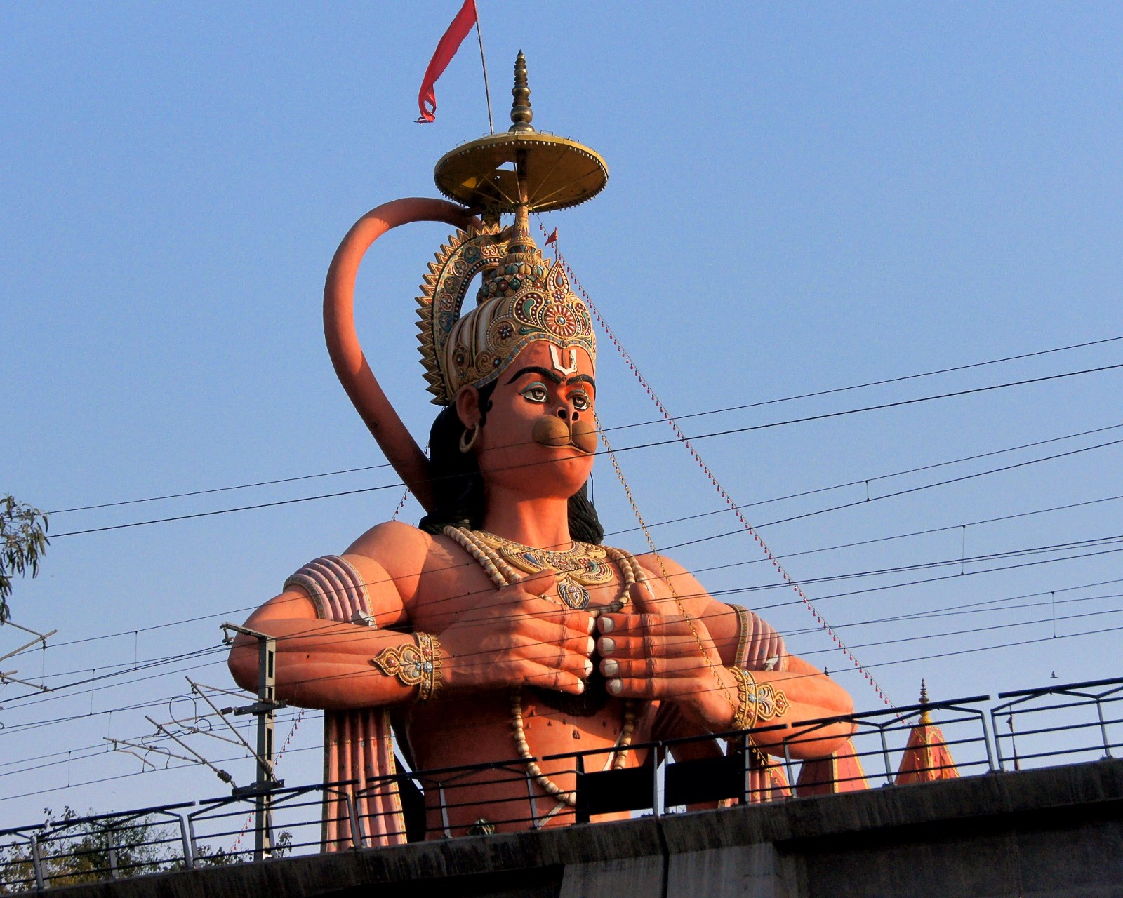 Estatua de Hanuman en Nueva Delhi 7