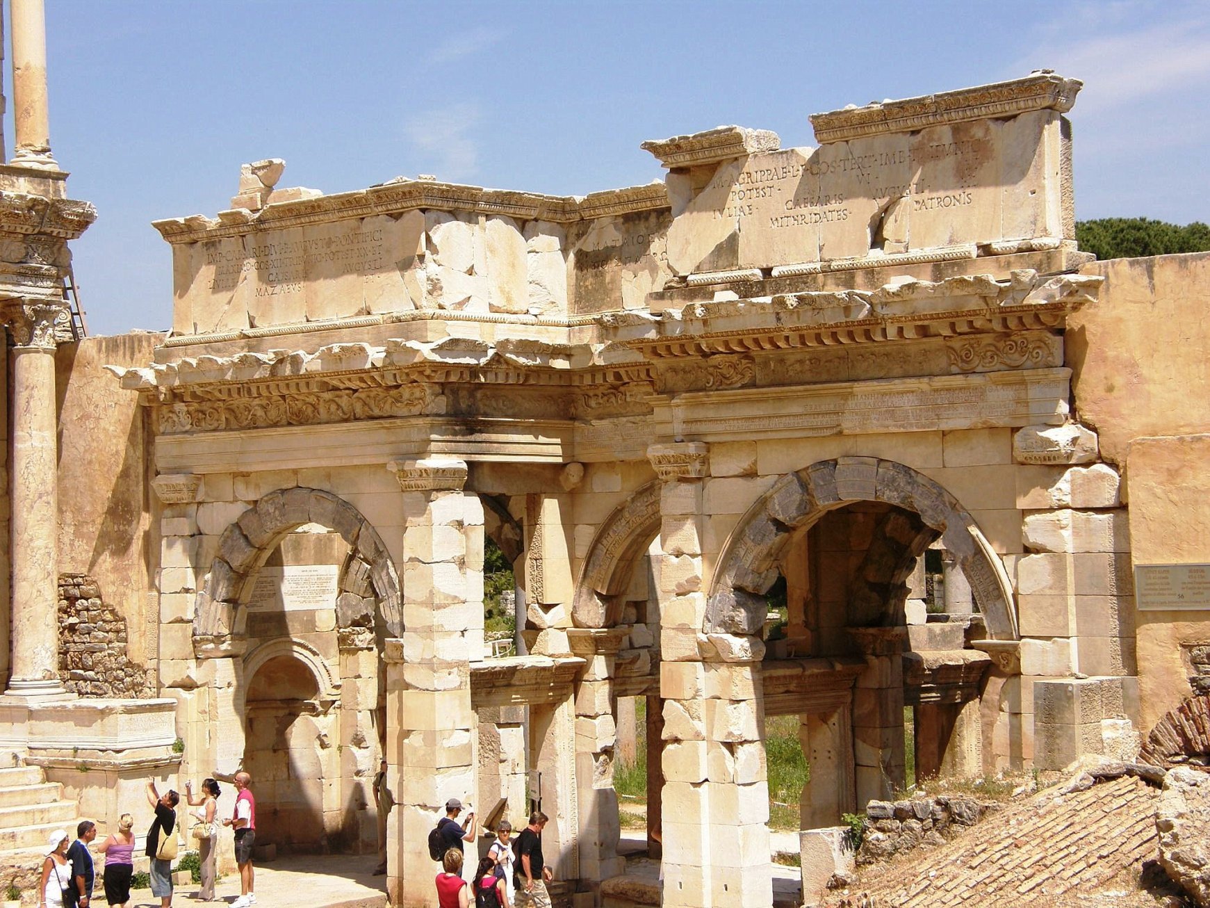 Puerta de Augusto. Éfeso 5