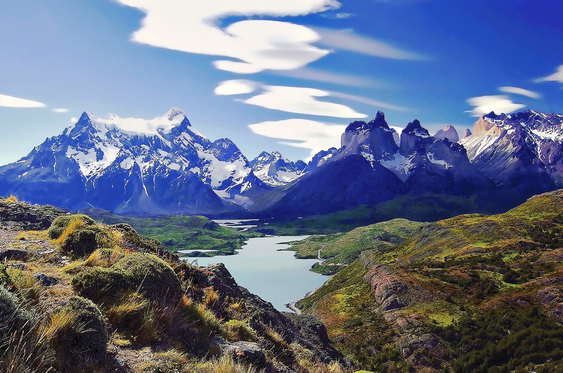 Parque Nacional Torres del Paine - Megaconstrucciones, Extreme Engineering