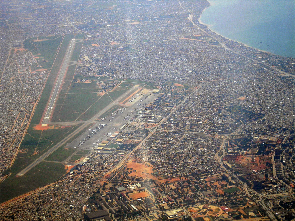 Aeroporto Internacional 4 de Fevereiro. Luanda 72