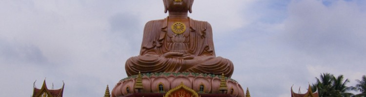 Buddha statue in the Phra Buddha Bharameedharm Chamruslok Temple