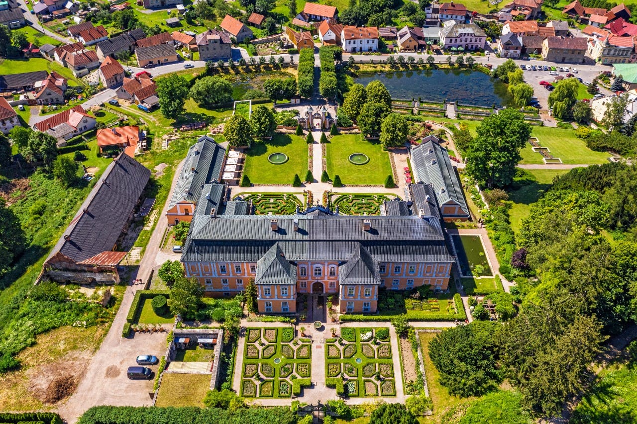 Palacio De Nov Hrady Z mek Nov Hrady Megaconstrucciones Extreme Palacio De Nov Hrady Z mek Nov Hrady Megaconstrucciones Extreme