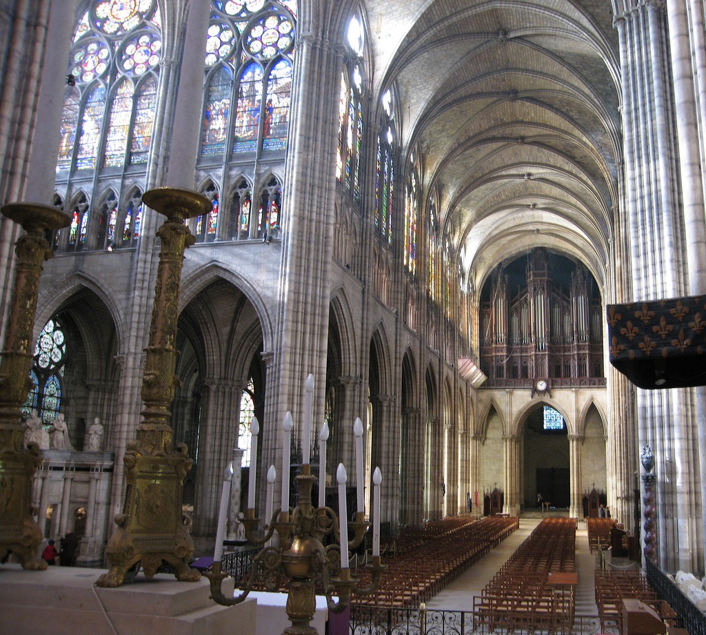 Basílica de Saint-Denis  Móvil