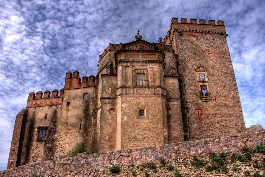 Castillo De Aracena Megaconstrucciones Extreme Engineering Castillo De Aracena Megaconstrucciones Extreme Engineering