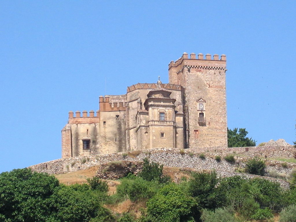 Aracena Castle Megaconstrucciones English Version Aracena Castle Megaconstrucciones English Version