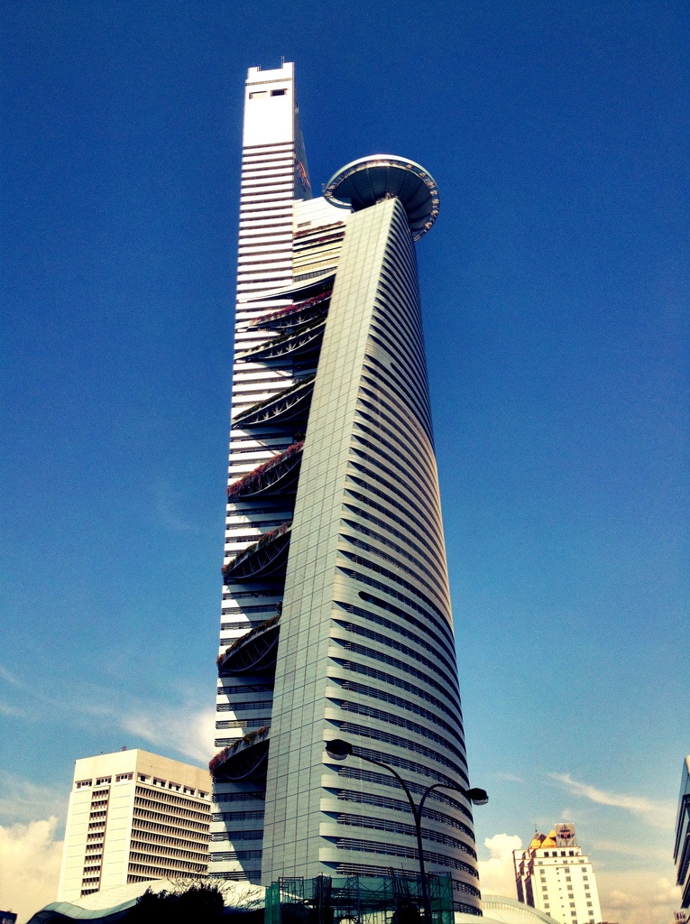 Menara Telekom Megaconstrucciones Extreme Engineering