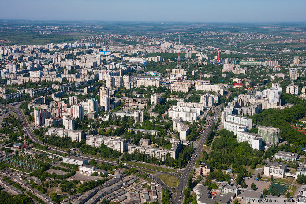 Харьковский белгород. Белгород Харьковская гора. Белгород вид с Харьковской горы. Белгород с высоты птичьего полета Харгора. Белгород хар гора район.