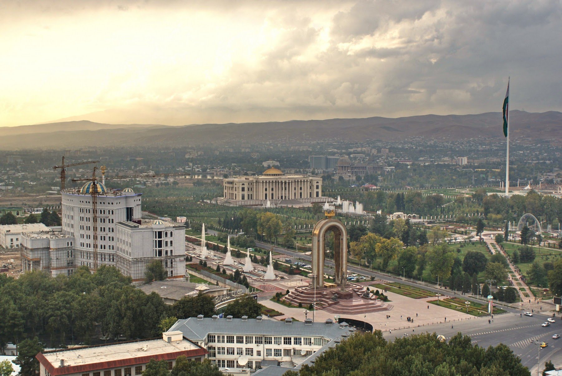 Столица Душанбе столица Таджикистана