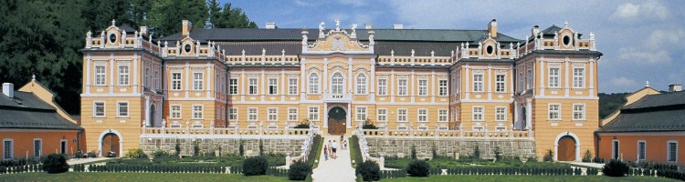 Nové Hrady Palace