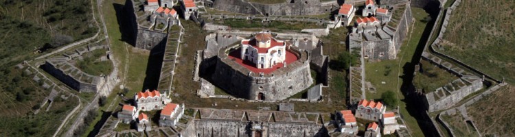 Santa Luzia and Nossa Senhora da Graça Forts