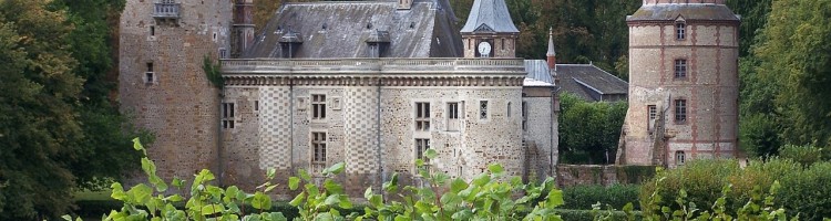 Condé-sur-Iton Castle