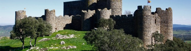 Salvatierra de los Barros Castle