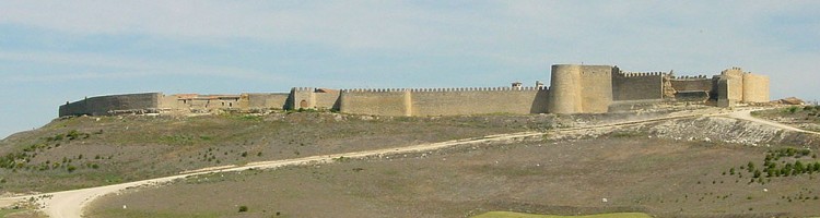 Urueña Castle and Wall